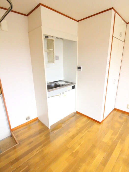 物件内観写真17　(廊下)