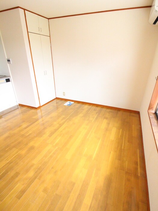 物件内観写真22　(居室)