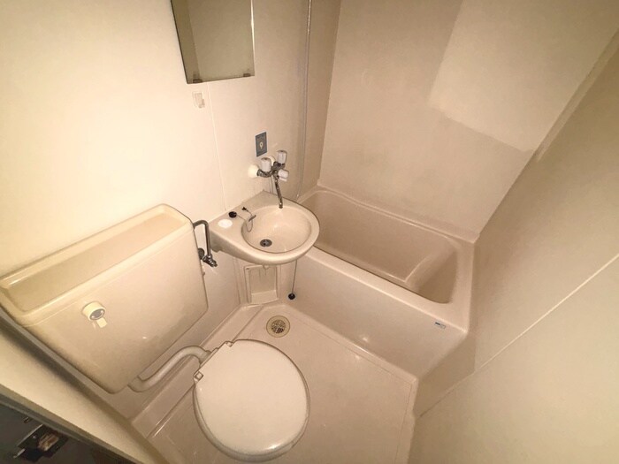 物件内観写真11　(トイレ)