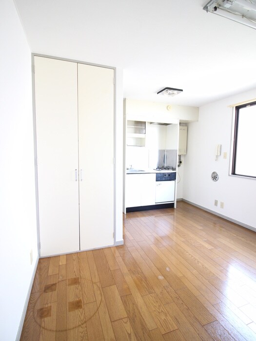 物件内観写真13　(居室)