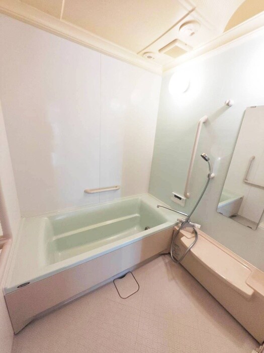 物件内観写真8　(バス／シャワールーム等)