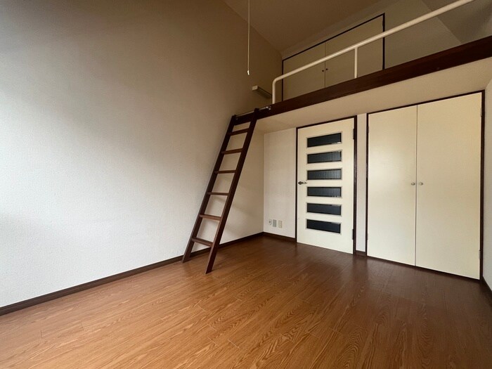 物件内観写真8　(内観写真)