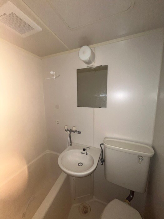 物件内観写真12　(洗面)