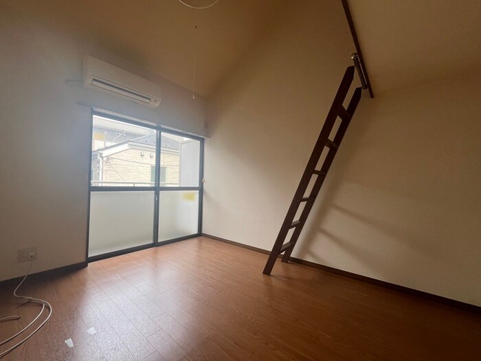 物件内観写真17　(居室)