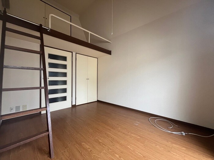 物件内観写真18　(居室)