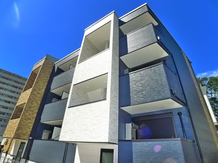 物件外観写真1　(建物設備)