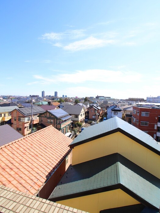 物件内観写真21　(室内からの展望)