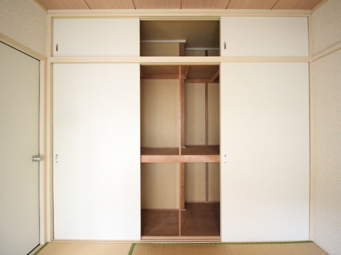 物件内観写真10　(収納)