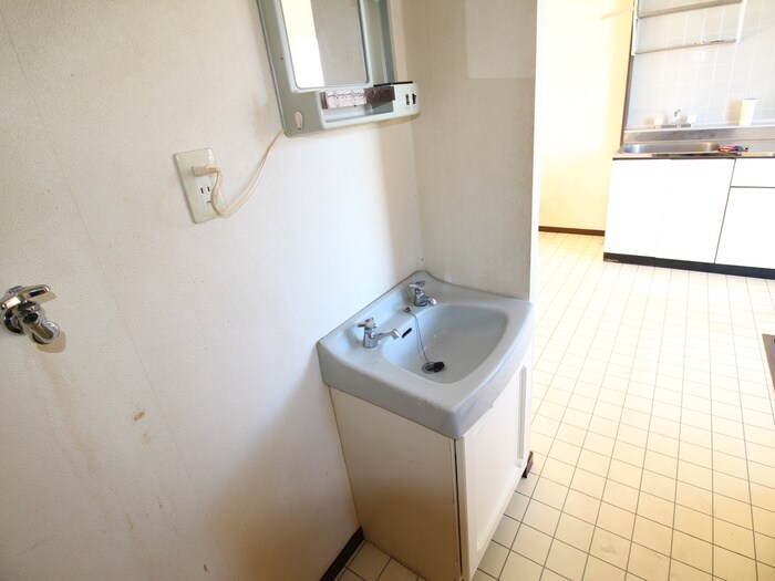 物件内観写真13　(洗面)