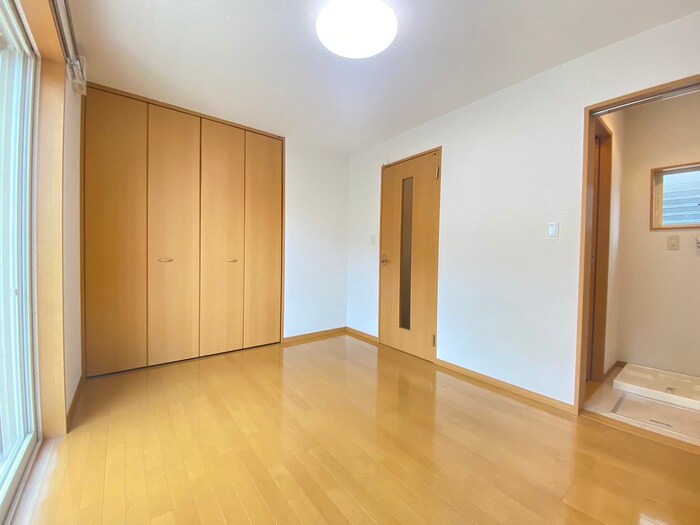 物件内観写真8　(居室)