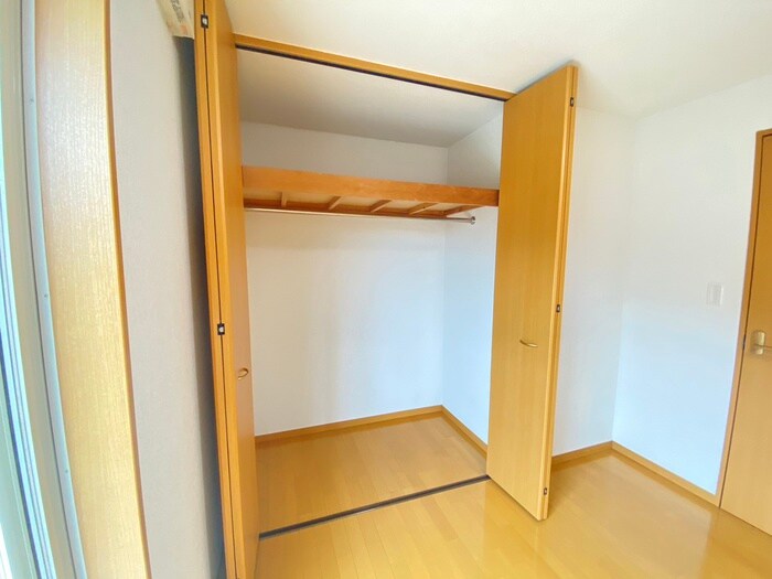 物件内観写真18　(廊下)