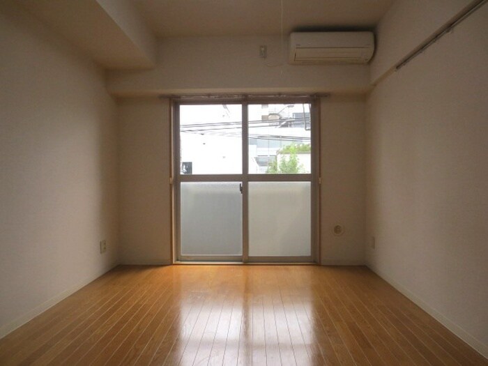 物件内観写真12　(居室)