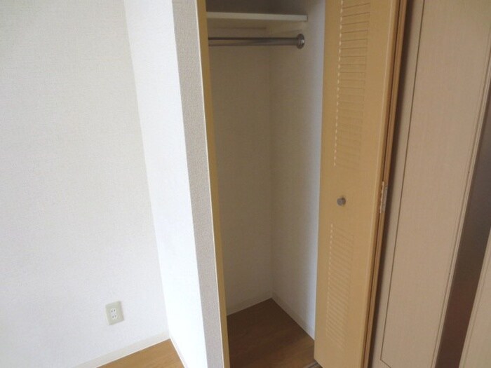 物件内観写真13　(収納)