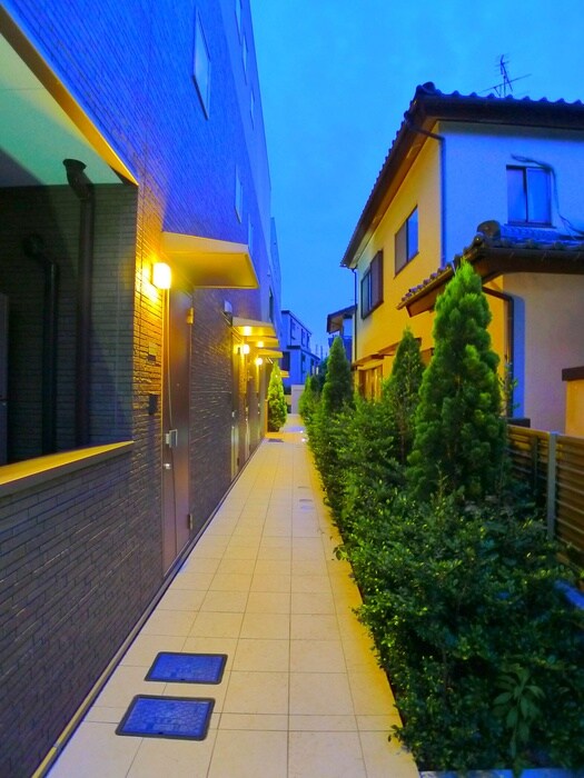 物件外観写真2　(その他)