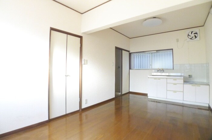 物件内観写真7　(居室)