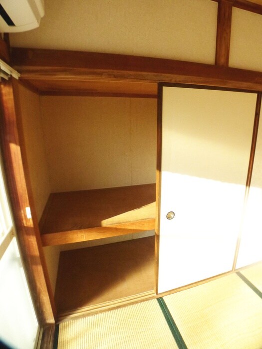 物件内観写真21　(収納)