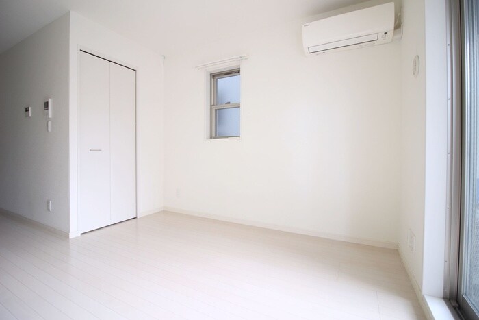 物件内観写真18　(居室)