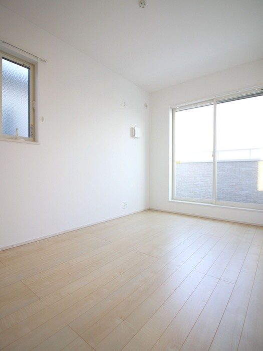 物件内観写真19　(居室)