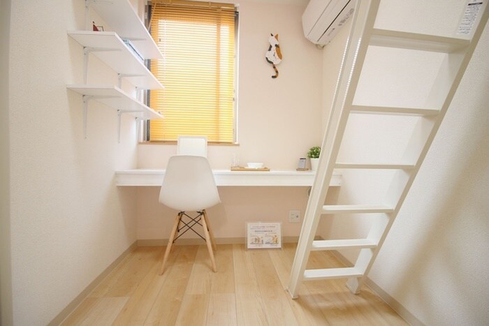 物件内観写真7　(居室)