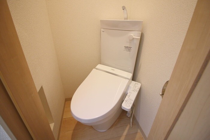 物件内観写真11　(トイレ)