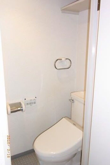 物件内観写真12　(トイレ)