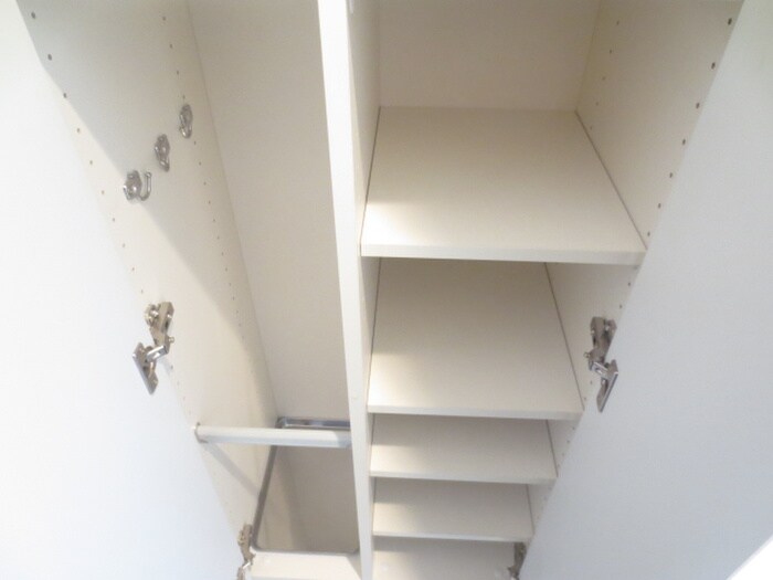 物件内観写真16　(靴箱)