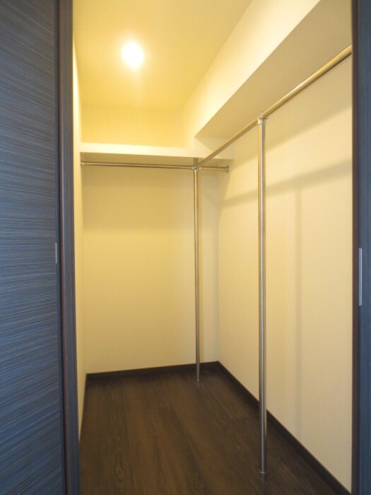 物件内観写真9　(収納)