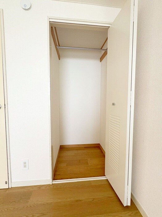 物件内観写真9　(収納)