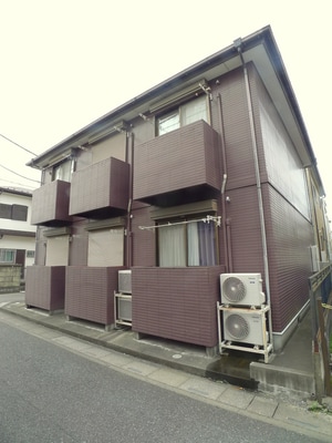 アヴリルオール外観写真