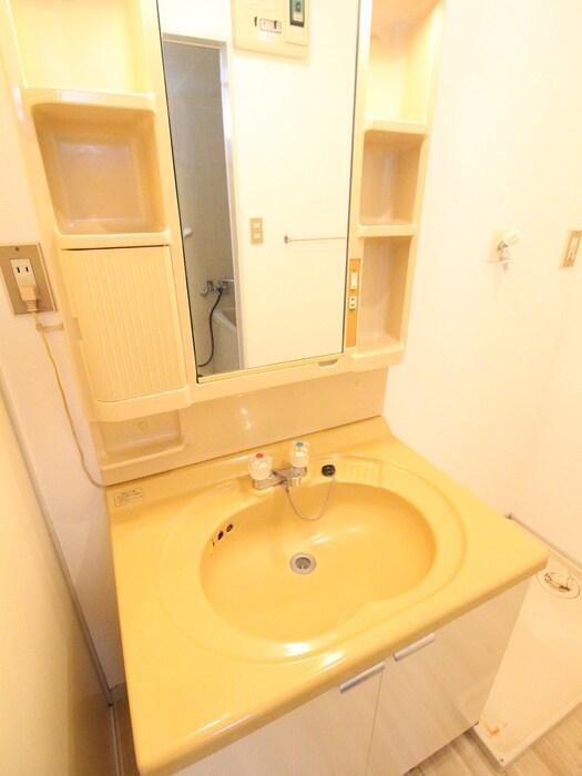 物件内観写真10　(洗面)