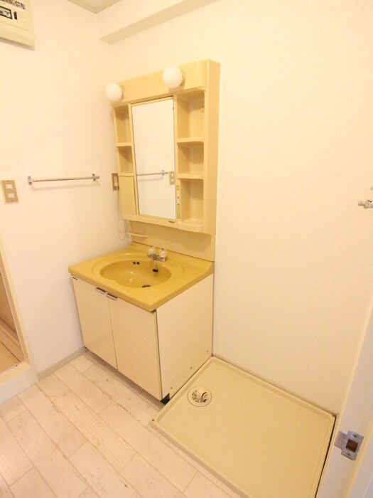 物件内観写真12　(洗面)