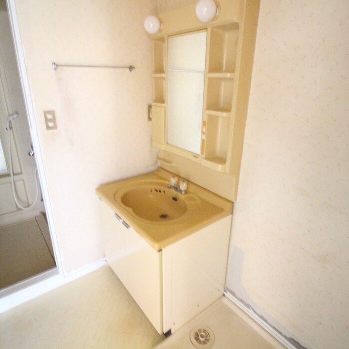 物件内観写真12　(洗面)