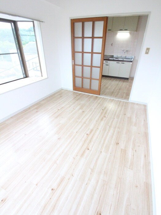 物件内観写真18　(居室)