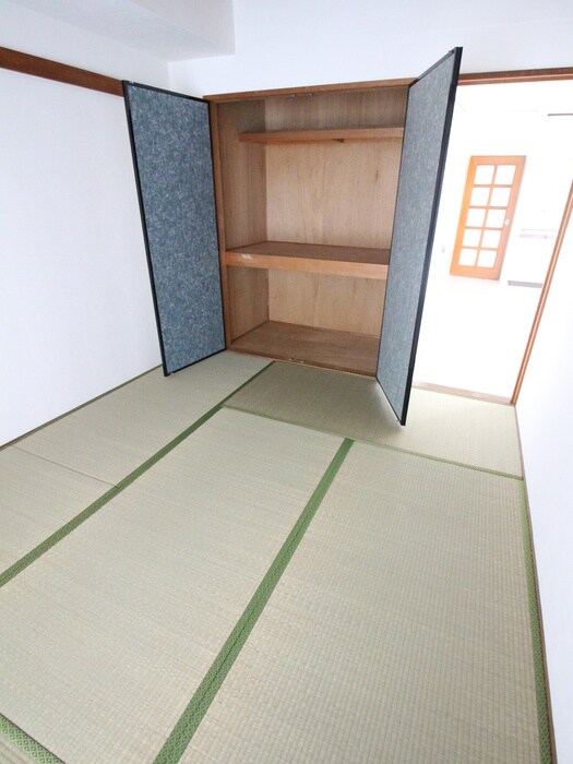 物件内観写真22　(居室)