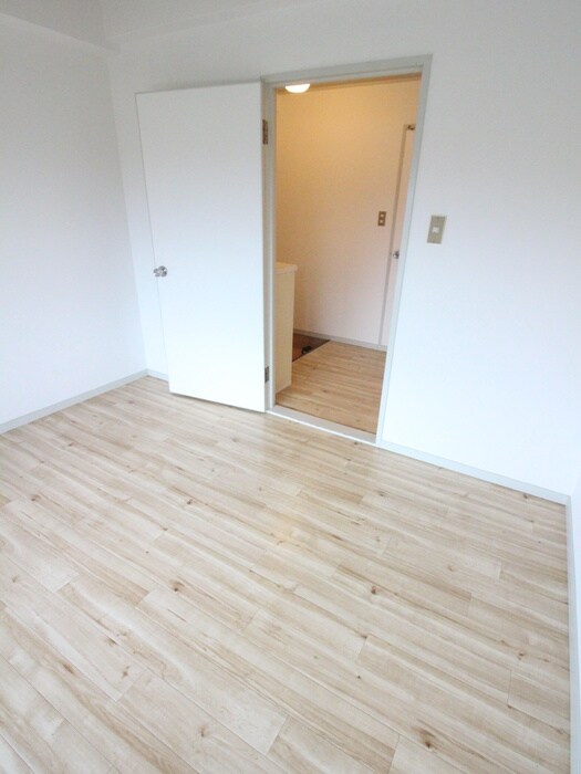 物件内観写真22　(居室)