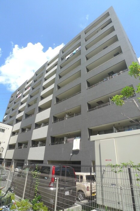 物件外観写真3　(駐車場)