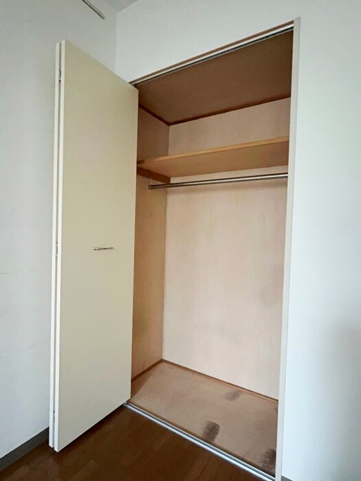 物件内観写真11　(収納)
