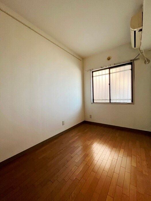 物件内観写真19　(廊下)