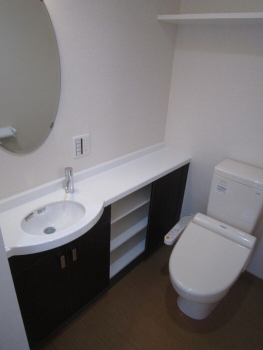 物件内観写真7　(トイレ)