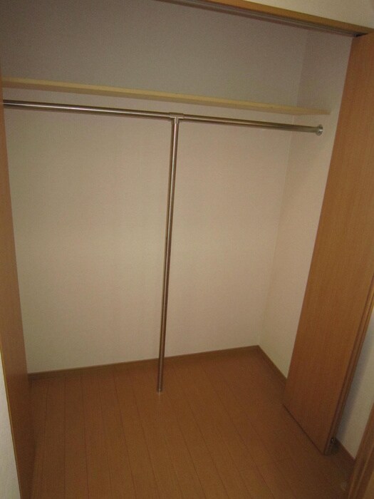 物件内観写真9　(収納)