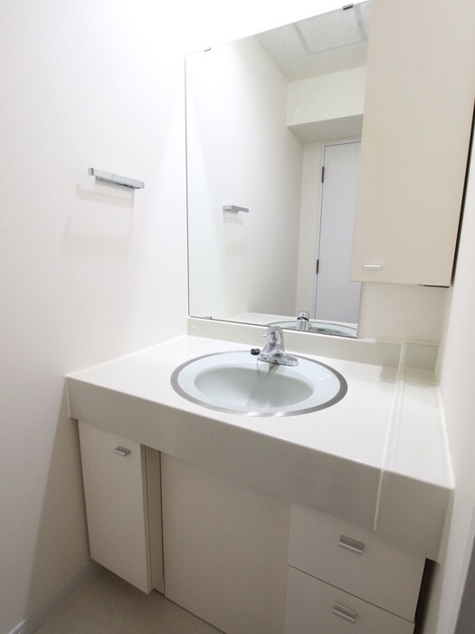 物件内観写真15　(洗面)