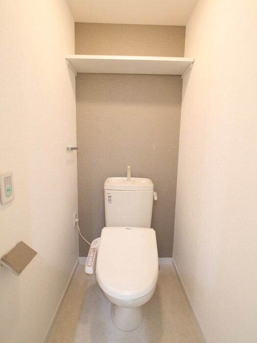 物件内観写真17　(トイレ)