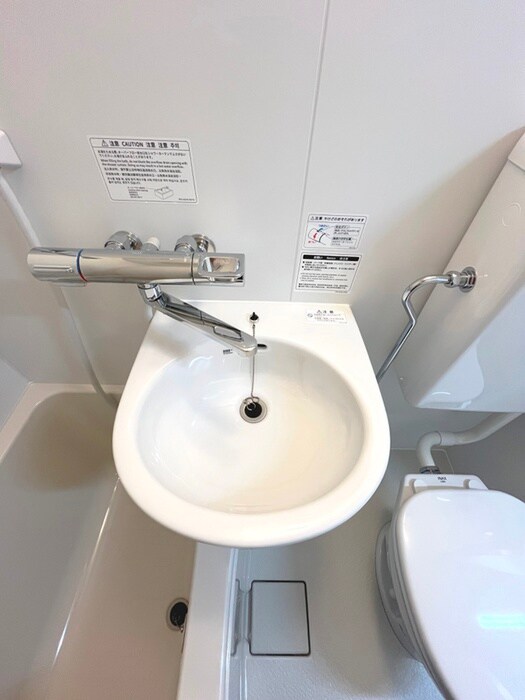 物件内観写真18　(洗面)