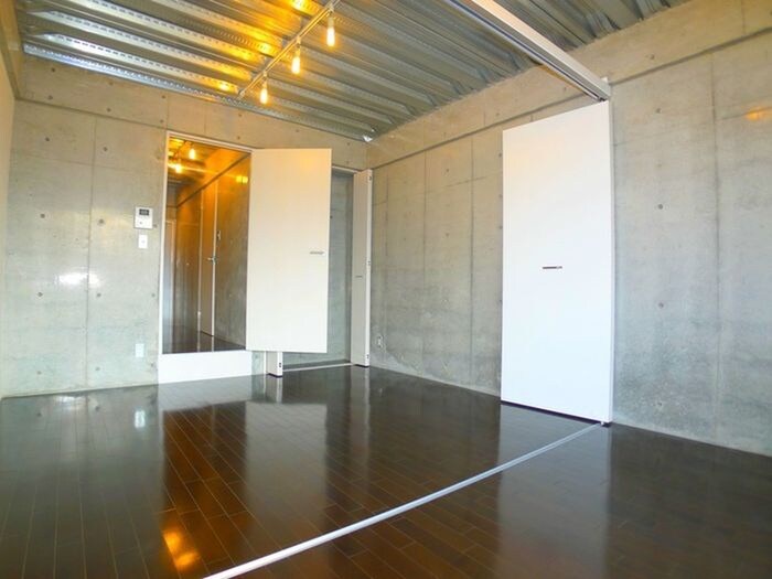 物件内観写真8　(居室)