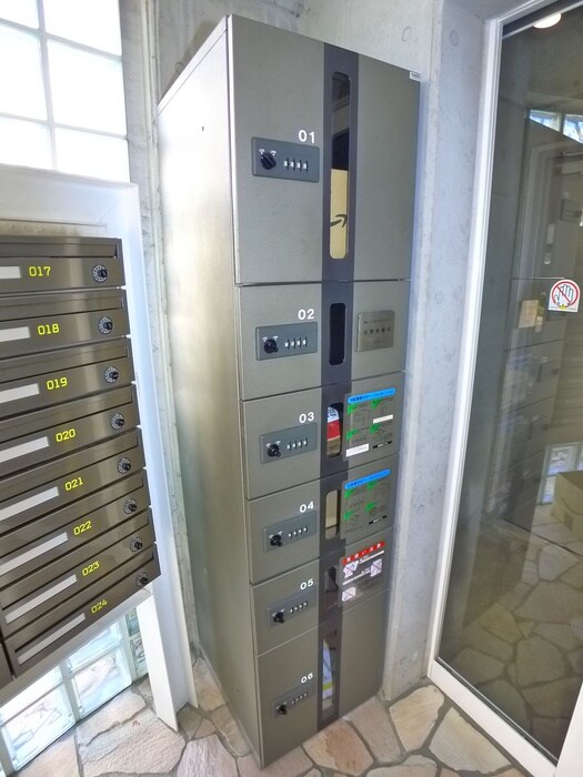 物件外観写真6　(建物設備)