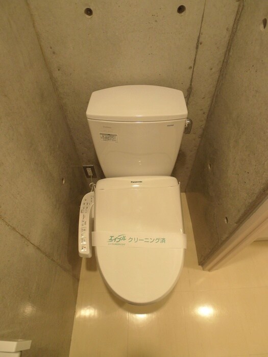 物件内観写真15　(トイレ)