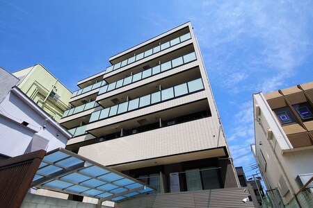 Ｂｌａｎｃ　Ｐａｌａｉｓ外観写真