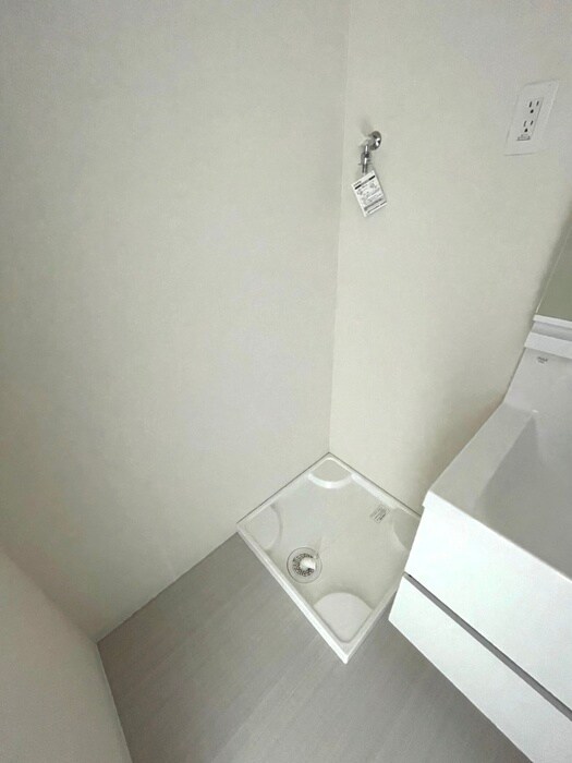 物件内観写真17　(洗濯機置場)