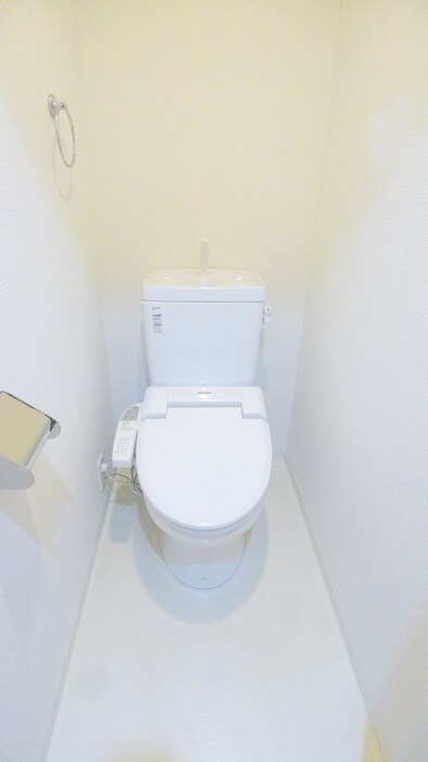 物件内観写真12　(トイレ)