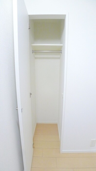 物件内観写真20　(廊下)